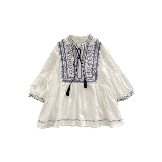 Three-quarter sleeve spring and summer shirt Three-quarter sleeve spring and summer shirt