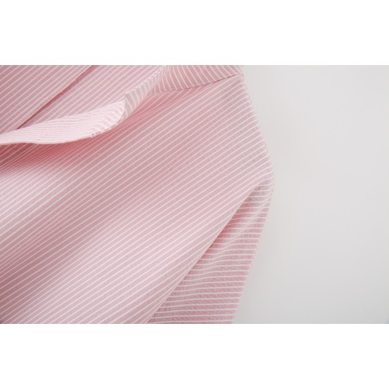 Simple casual loose shirt Simple casual loose shirt