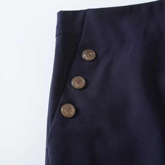 Metallic button commuter shorts Metallic button commuter shorts
