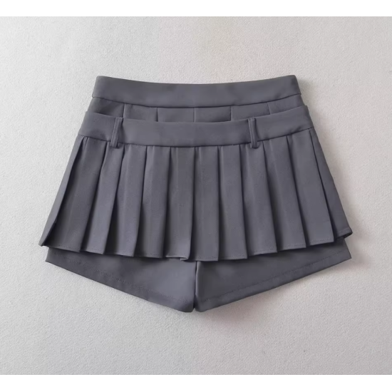 All-match pleated shorts All-match pleated shorts