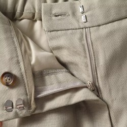 Simple commuter trousers